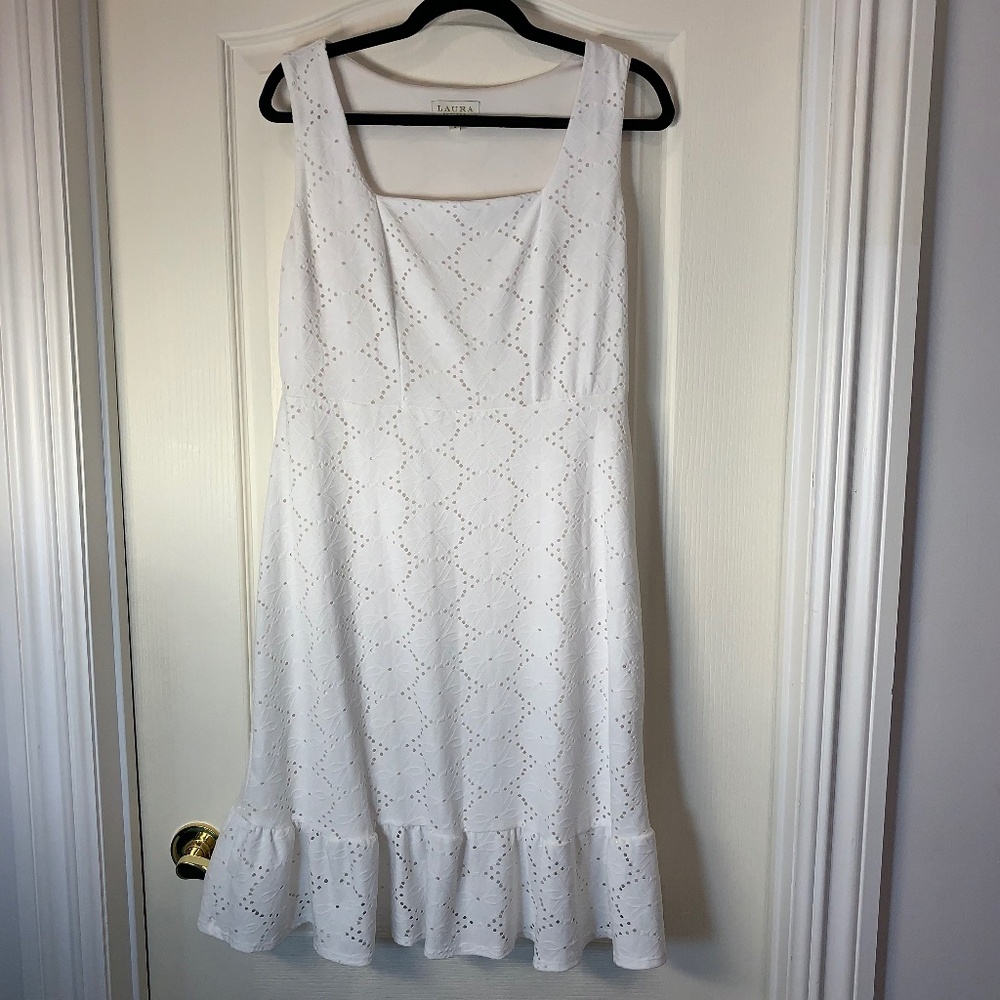 Laura Petites White Eyelet Summerโ Dress Cottagecore Bridal Shower Cruise 4P